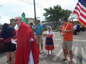The San Lorenzo Festival includes a big procession on Sunday morning.