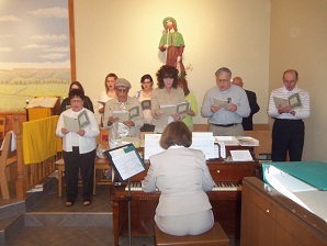 The Easter Sunday choir sings in full voice.